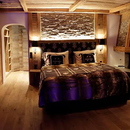 Amber Ski-in/out & Saas-Fee