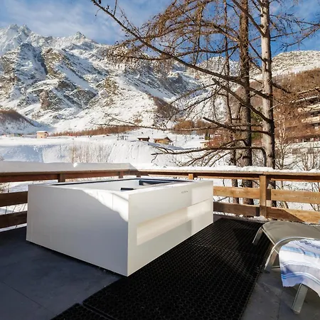 Amber Ski-in/out & Hotel Saas-Fee