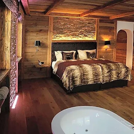 Hotel Amber Ski-in/out & Saas-Fee