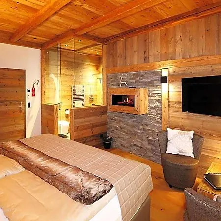 Hotel Amber Ski-in/out & 3*