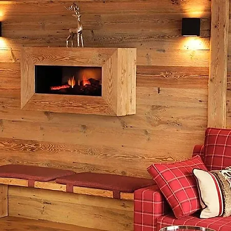 Hotell Amber Ski-in/out &
