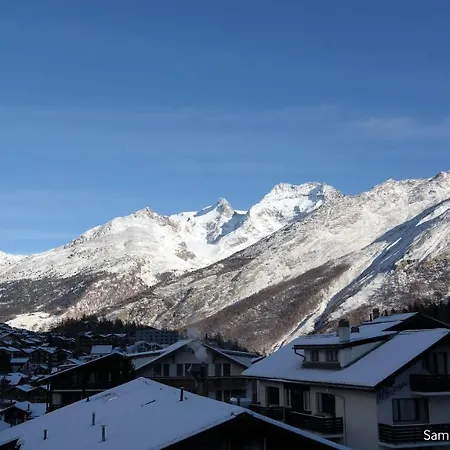 Hotel Amber Ski-in/out & Saas-Fee