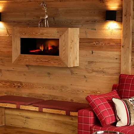 Amber Ski-in/out & Hotel