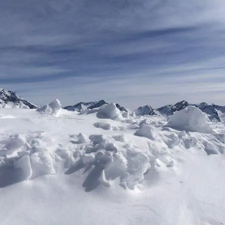 Hotel Amber Ski-in/out & 3*