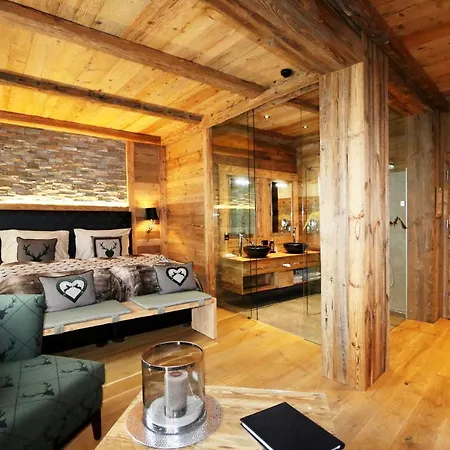 Amber Ski-in/out & Saas-Fee