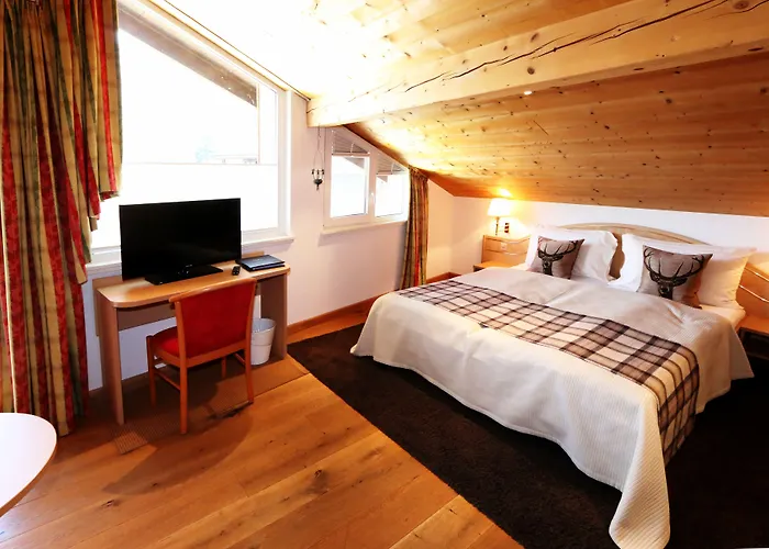 Amber Ski-in/out & Hotel 3*