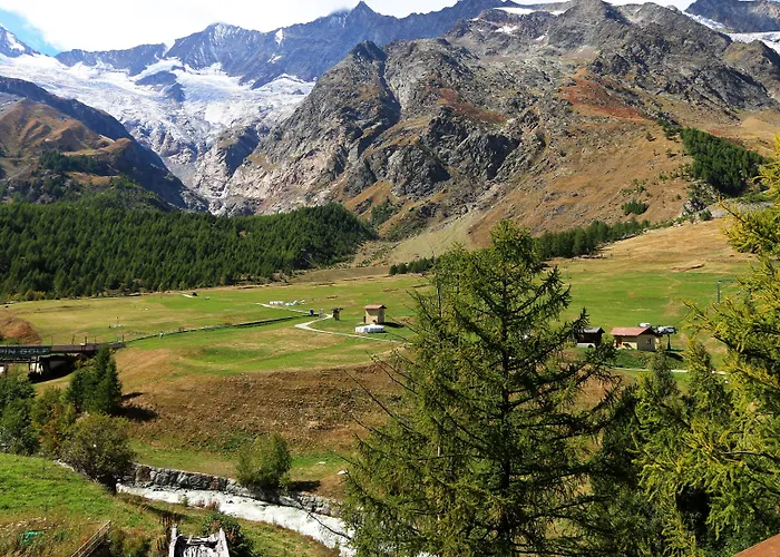 Amber Ski-in/out & Hotel