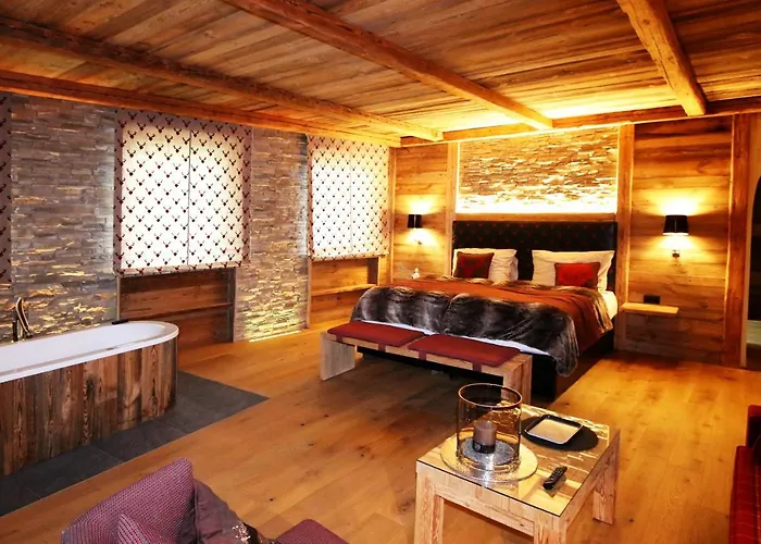 Amber Ski-in/out & Hotel Saas-Fee