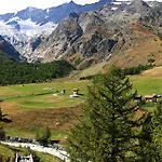 Amber Ski-in/out & Hotel