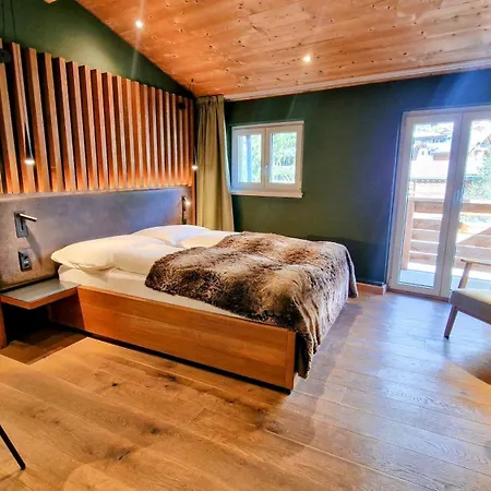 Amber Ski-in/out & Hotel