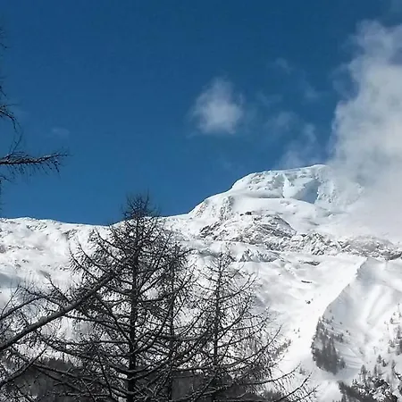 Hotel Amber Ski-in/out & Saas Fee