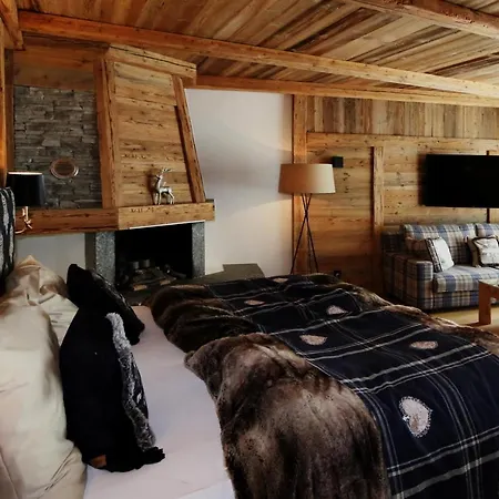 Hotel Amber Ski-in/out & Saas Fee
