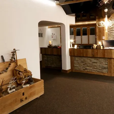 Hotel Amber Ski-in/out & 3*